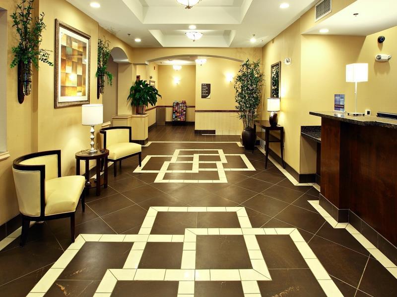 Hotel Express & By Ihg Carthage