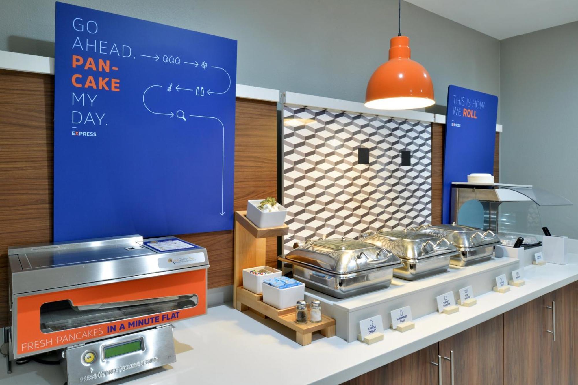 Express & By Ihg Hotel