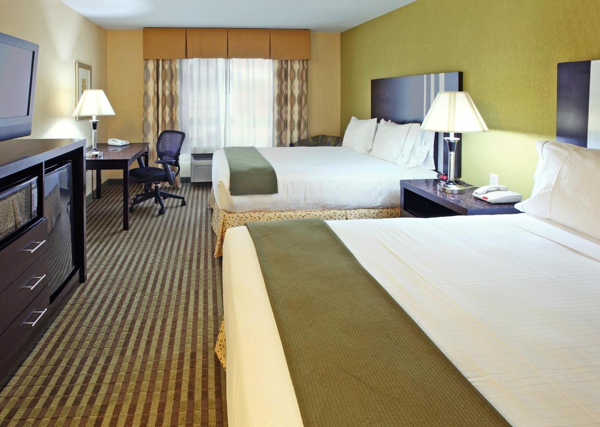 Express & By Ihg