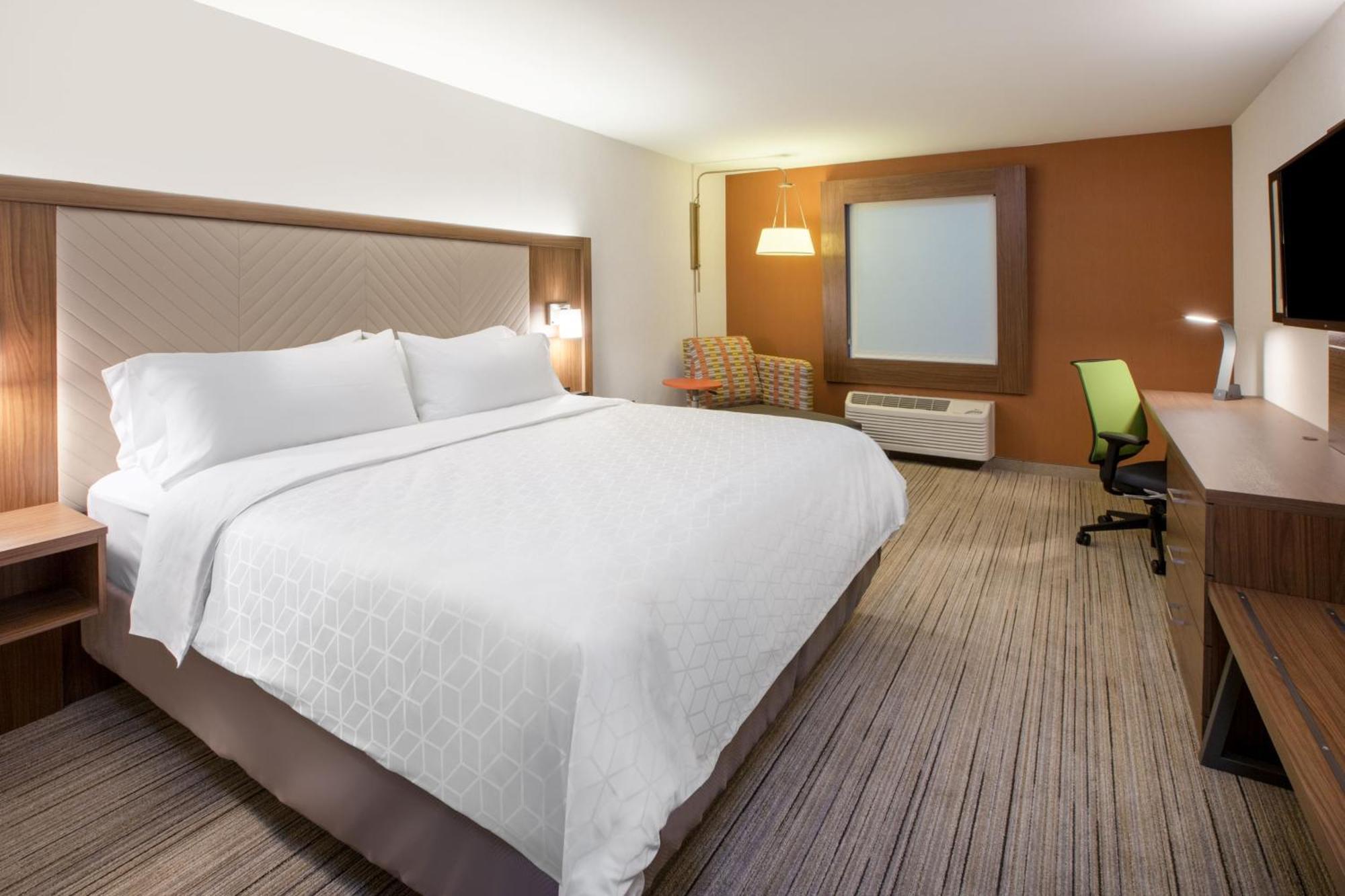 Hotel Express & By Ihg Carthage